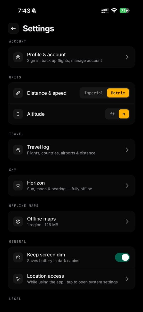 SkyDot settings: imperial or metric units, travel log, Horizon sun and moon data, offline maps and a dim-screen option for dark cabins.